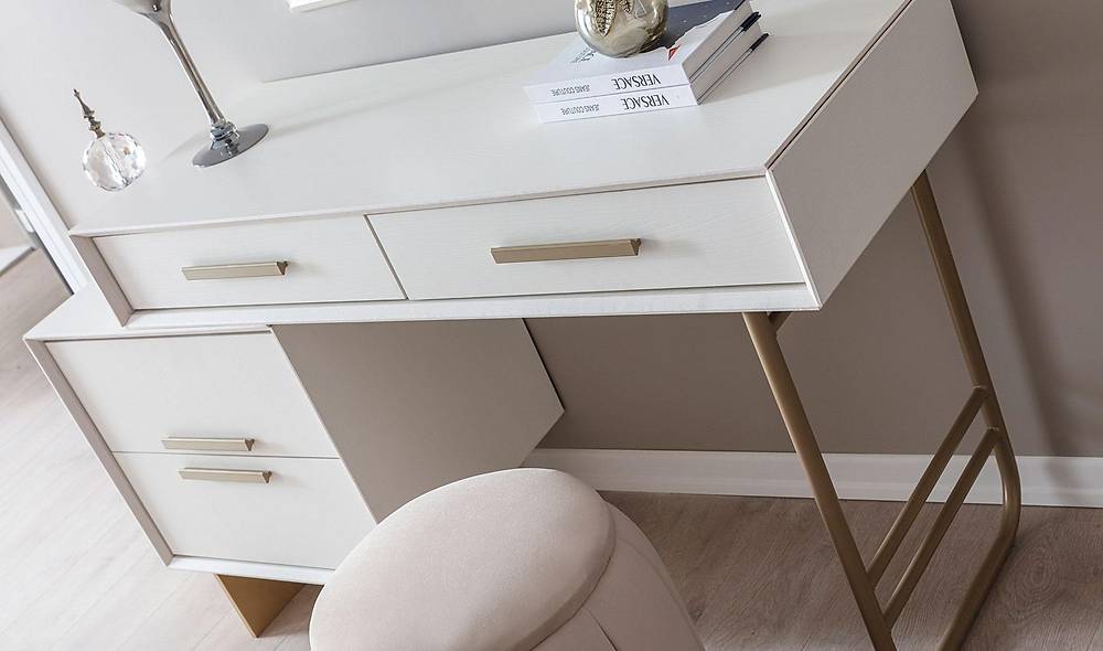 Colina Bedroom - Corner Wardrobe