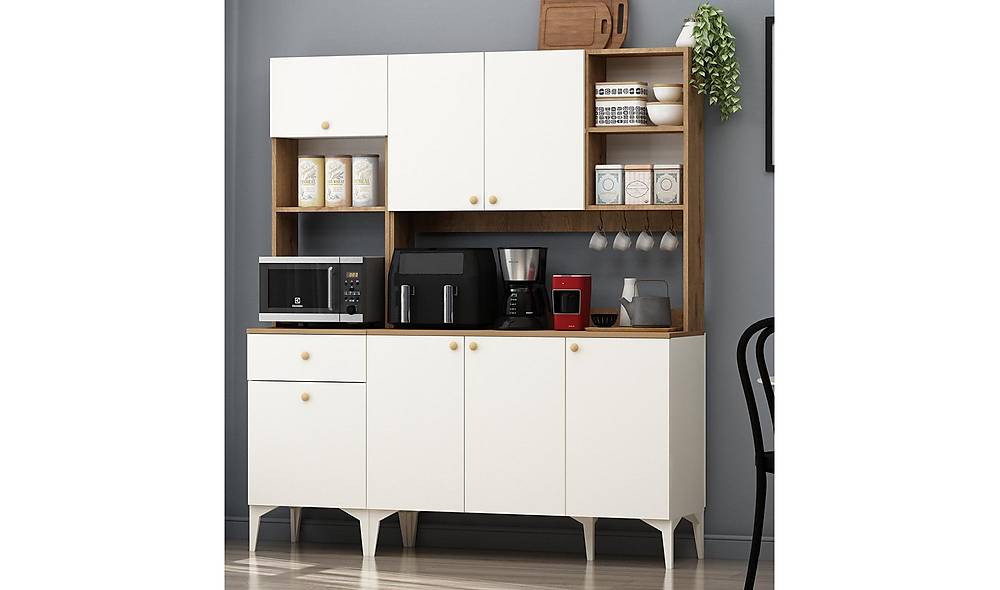 Mayer Coffee Corner - Quad