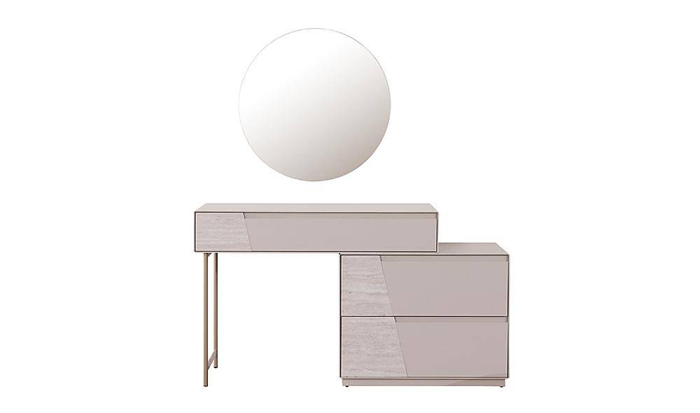 Taura Dresser