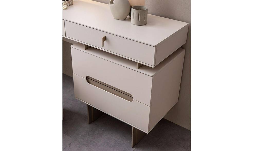 Joss Base Bedroom