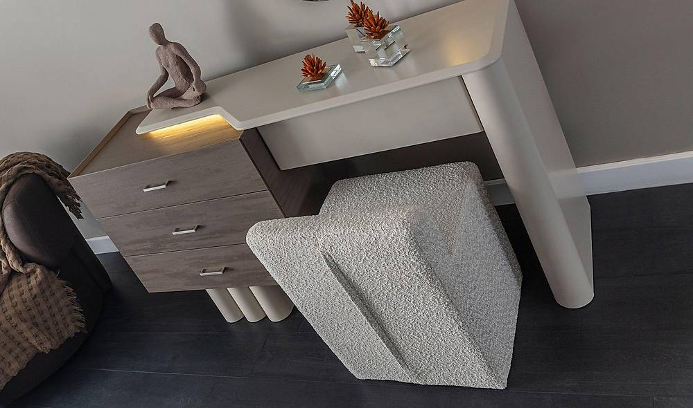 Ottovia Dresser