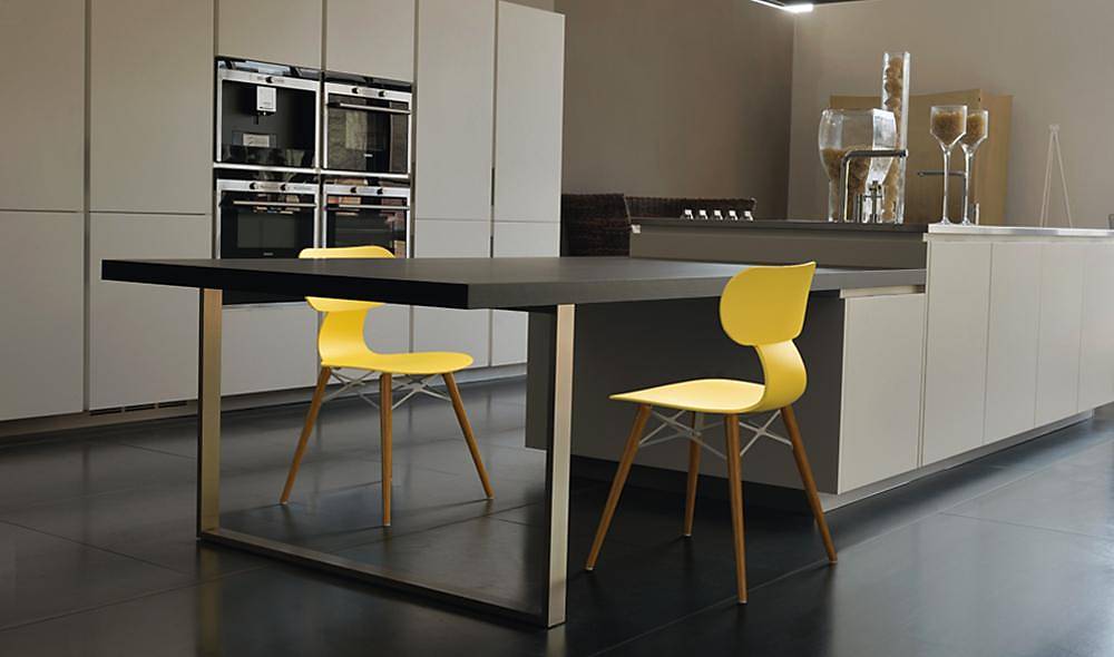 Yugo-S Wox Chair 2 Piece