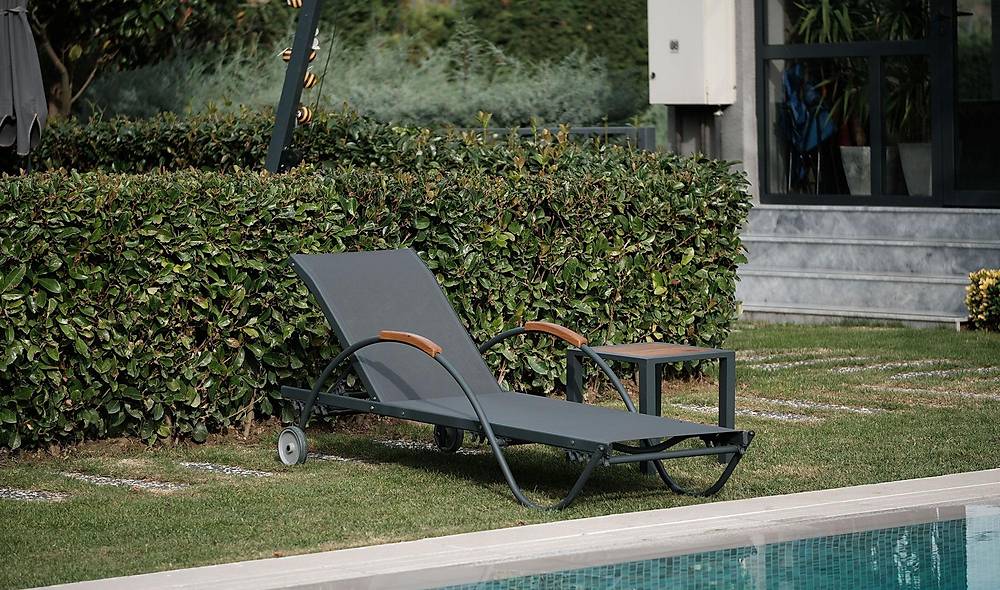 Limyra Sunbed