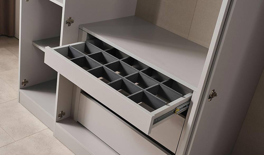 Lenka Wardrobe - 6 Door