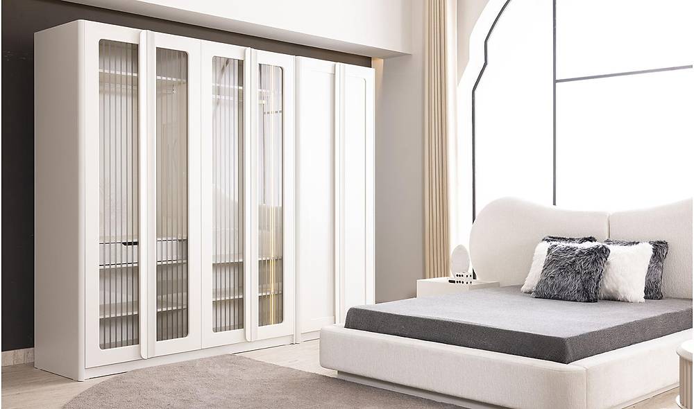 Sevilla Base Bedroom