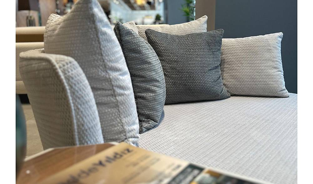 Mandu Resting Sofa - Beige