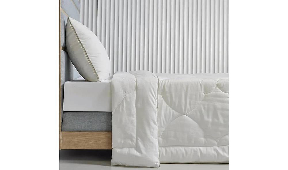 Yatsan Maison Bamboo Touch Heat Stabilising Quilt
