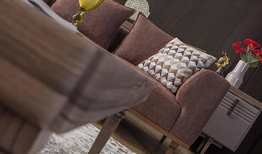 Lova Sofa Set