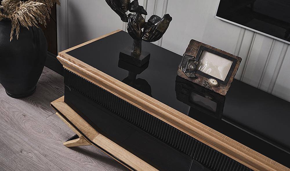 Larina Black Dining Room
