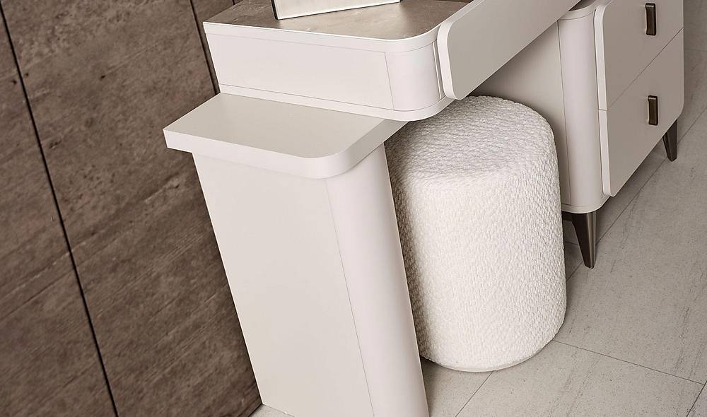 Monica Bedroom - Cream