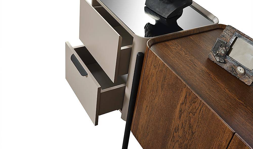 Pearl Console