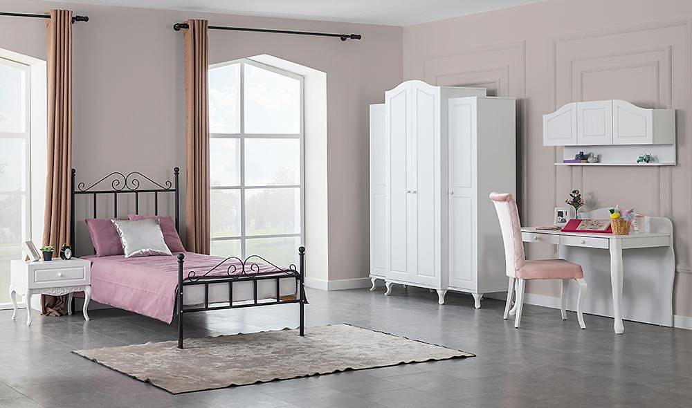Veronica Country Teen Room