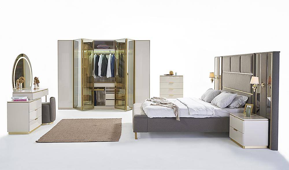 Kbrs Corner Bedroom