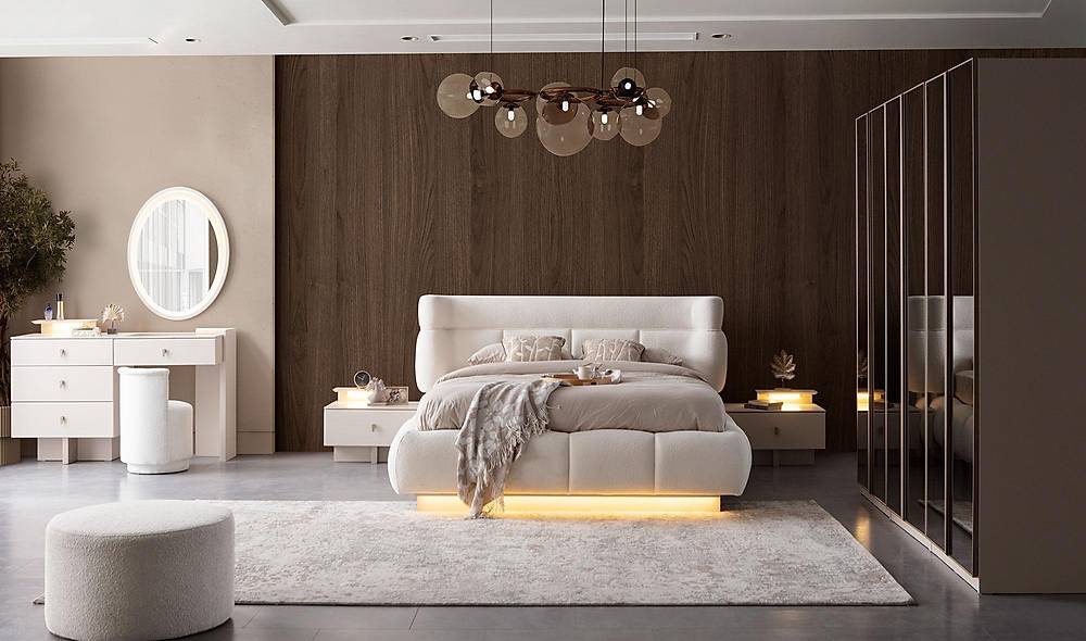 Dany Base Bedroom