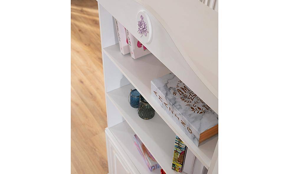 Layla Teen Room