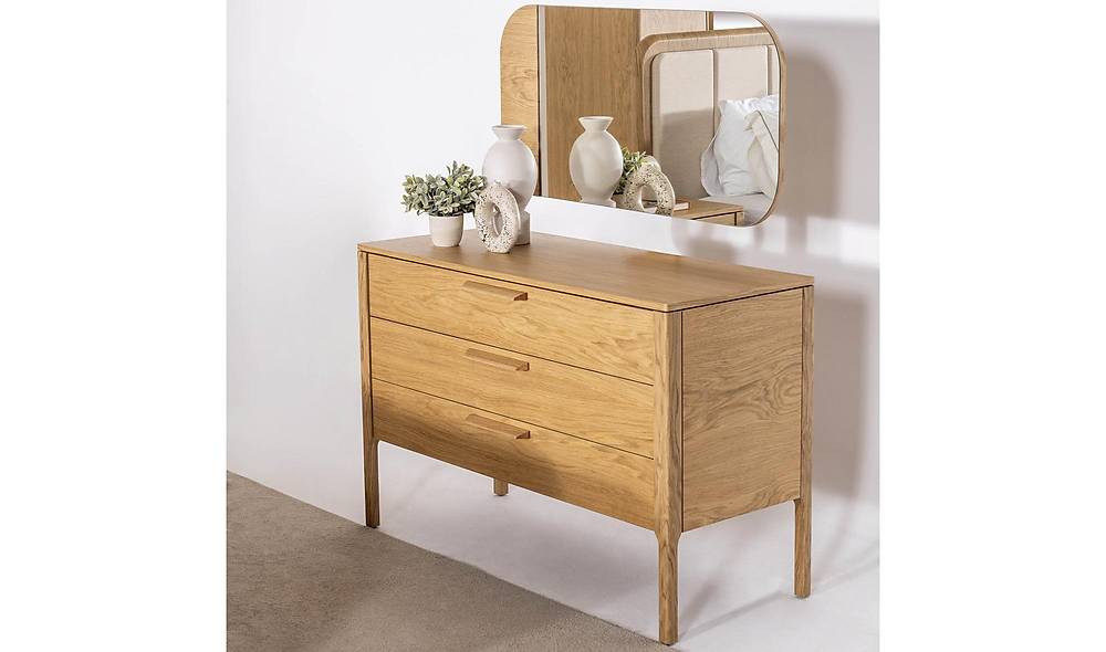 Opus Base Bedroom