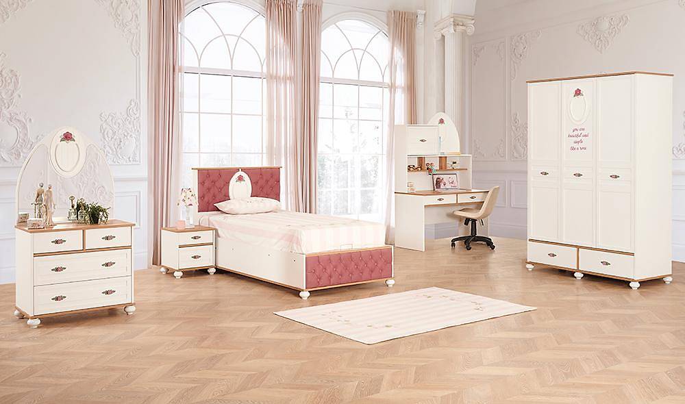 Gipsy Teen Room