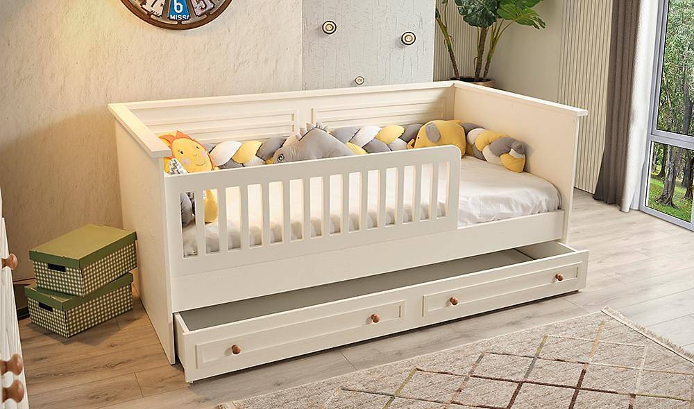 Nantes Baby Room