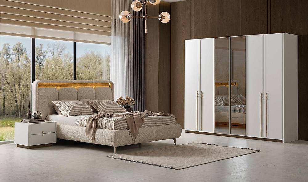 Lorena Bedroom