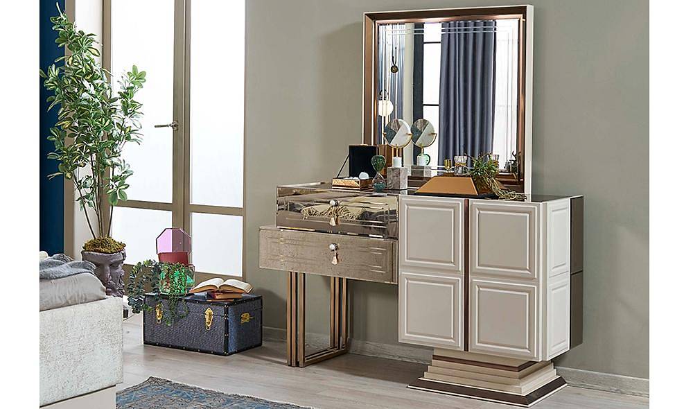 Peru Dresser