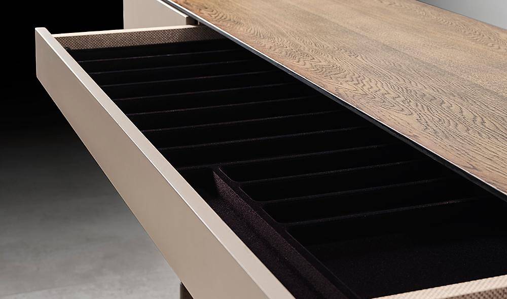 Valeron Console