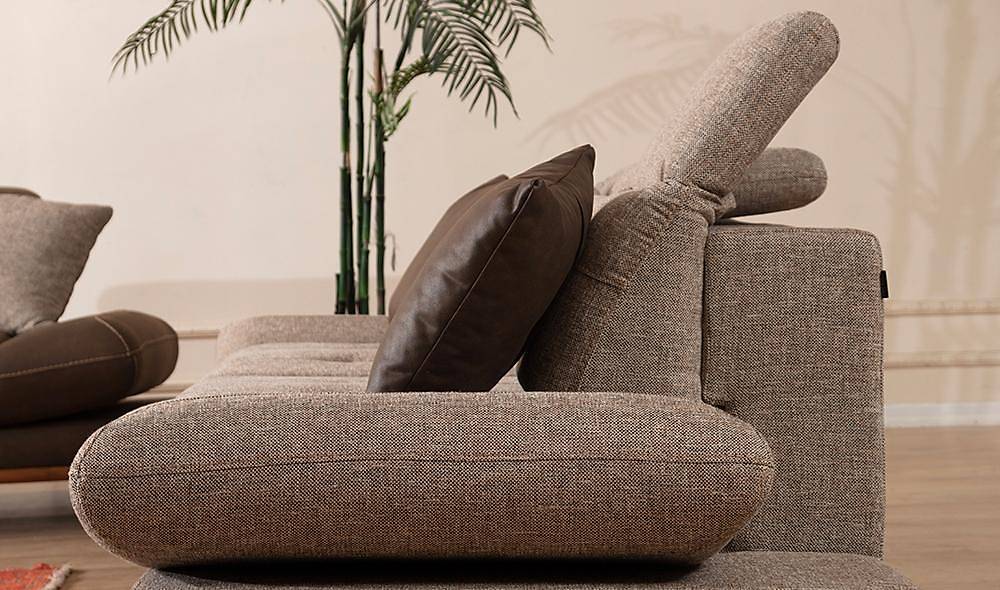Gnen Sofa