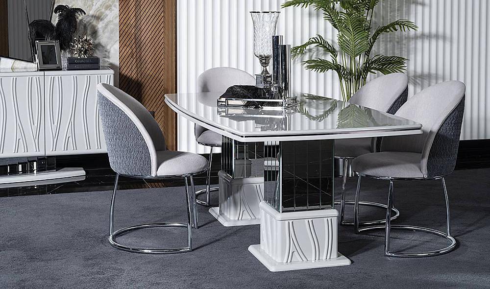 Voga Luxury Dining Room