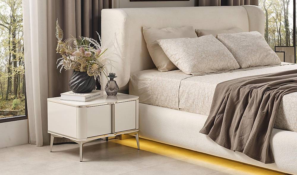 Efsun Bedroom - Reflective