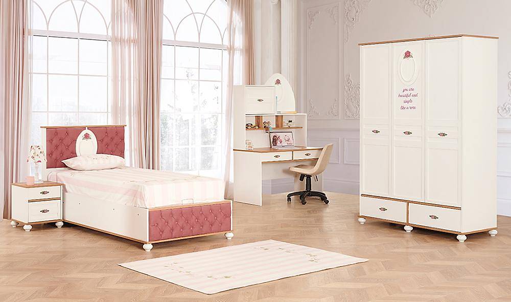 Gipsy Teen Room