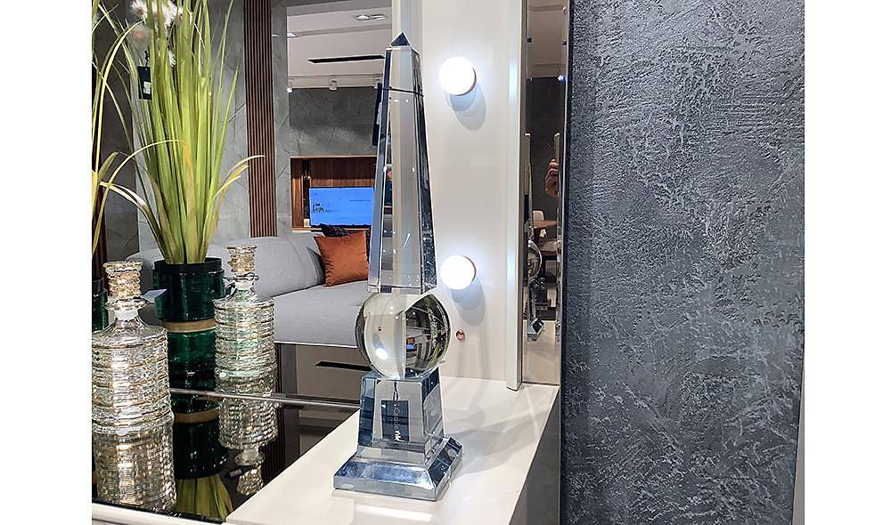 Glass Sword Object