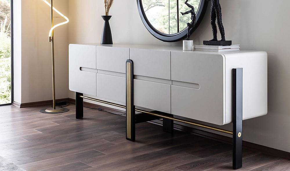Liva Dining Room - Display