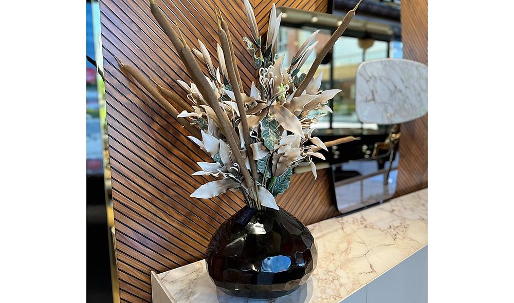 Glass Vase with Flowers - 31942