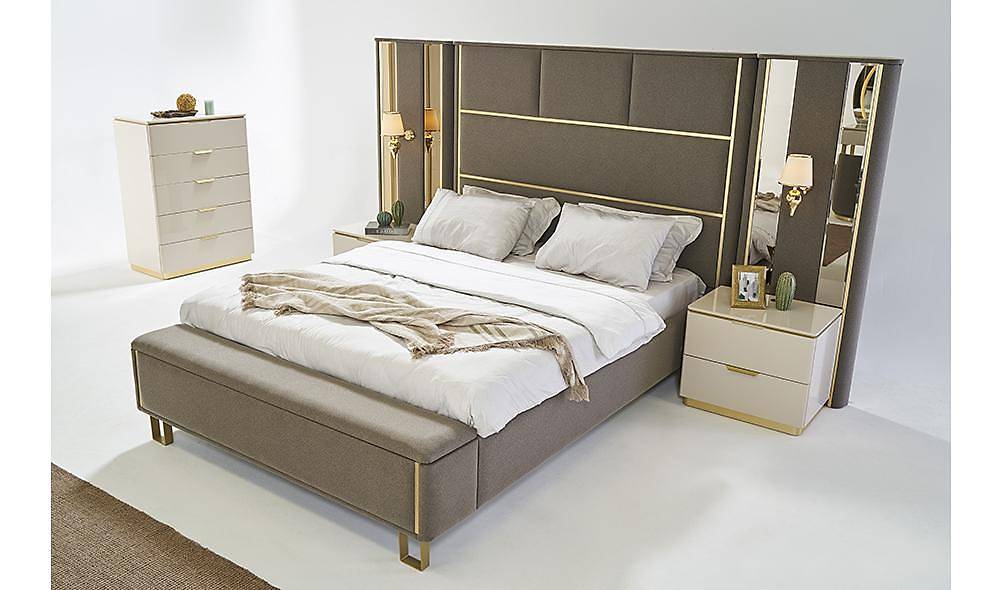 Kbrs Corner Bedroom