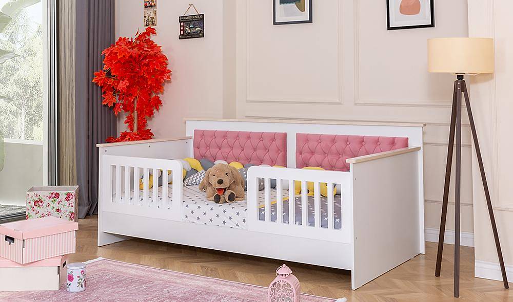 Pink Cot Bed