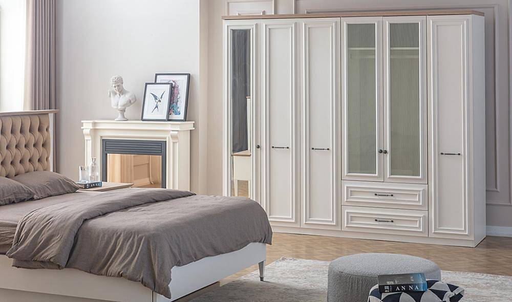 Robin Bedroom
