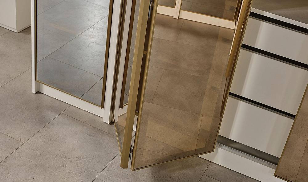 Hennes Corner Wardrobe