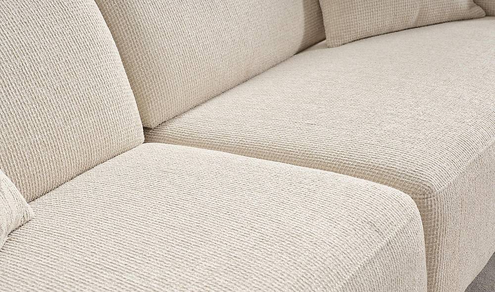 Latoya Sofa Set