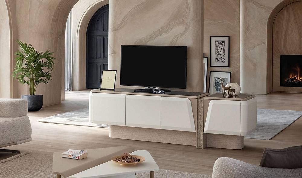Naples Tv Unit
