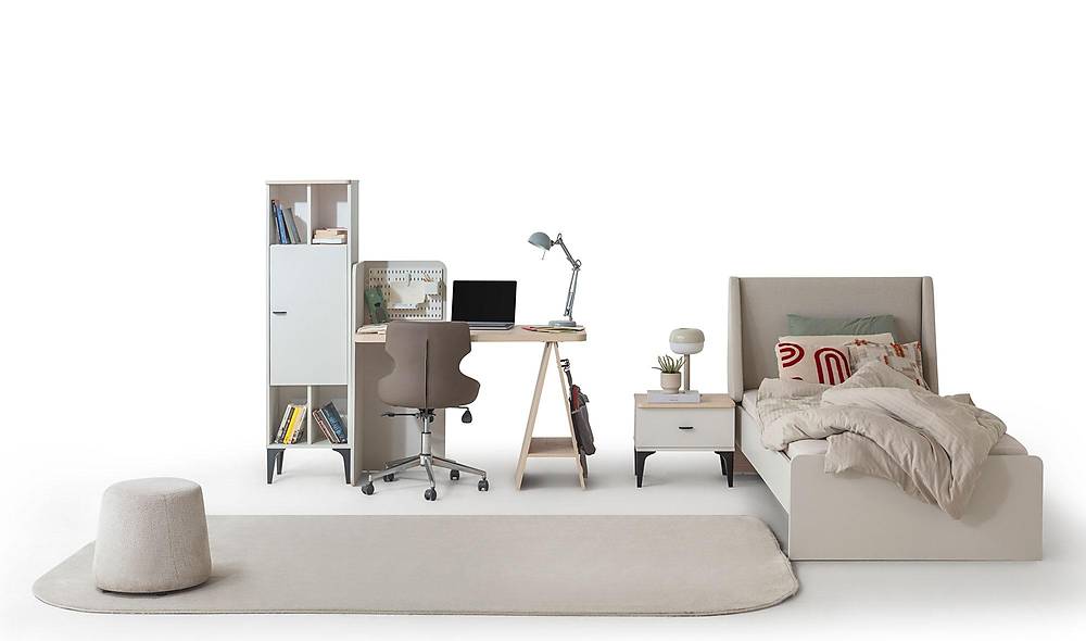 Ester Teen Room