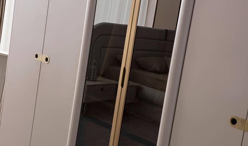 Cunda 6 Door Wardrobe