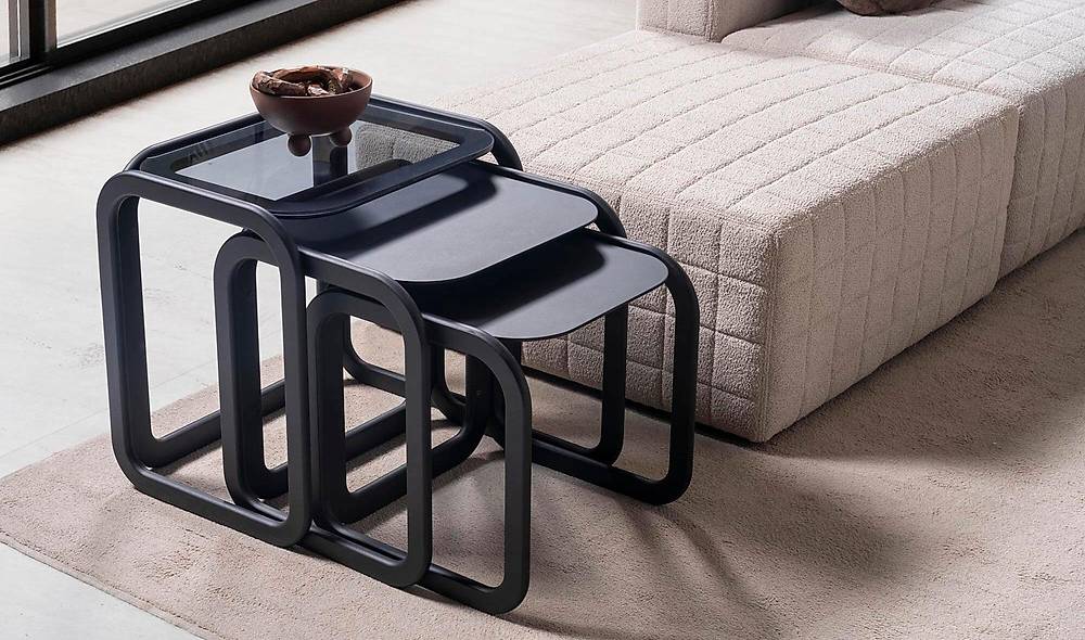 Ladezma Nesting Table