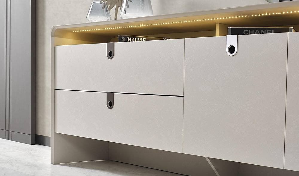 Mistral Dining Room