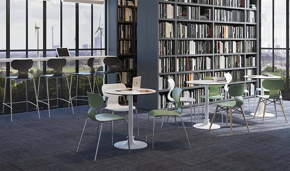 Yugo-S Wox Chair 2 Piece