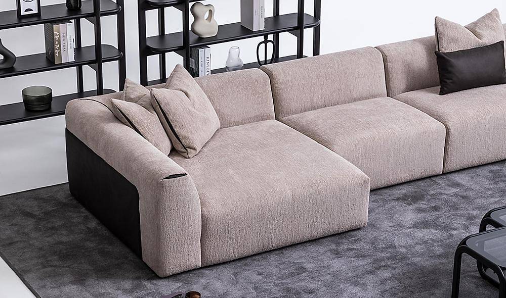Deja Sofa Set
