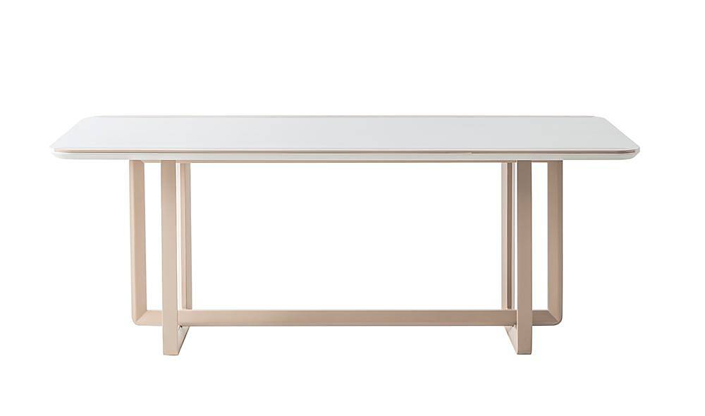nnova Dining Room