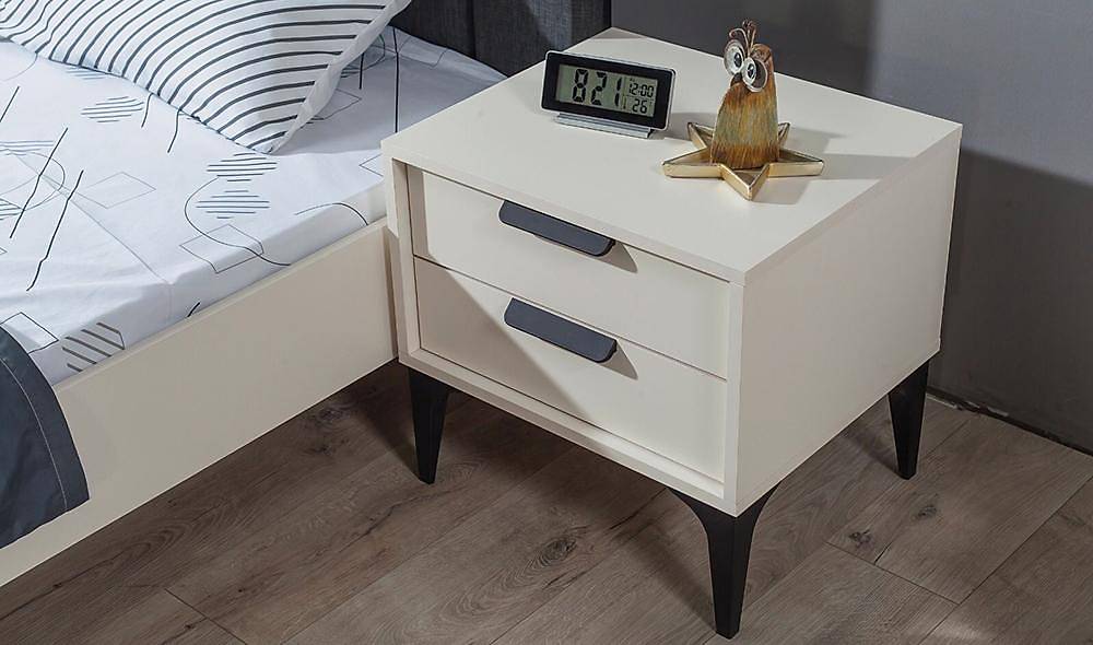 Newport Moonstone Teen Room V2