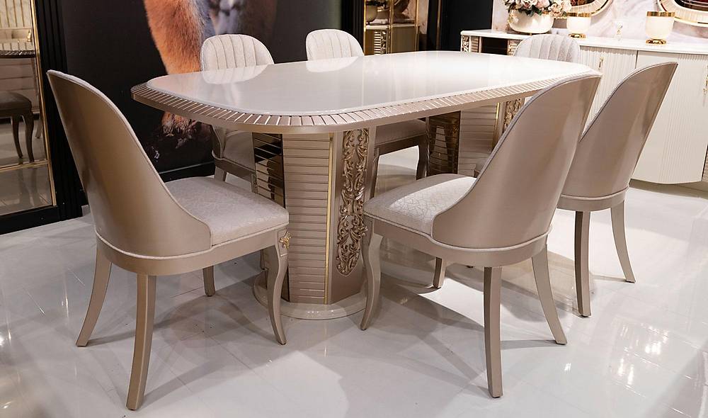 Lady Dining Room