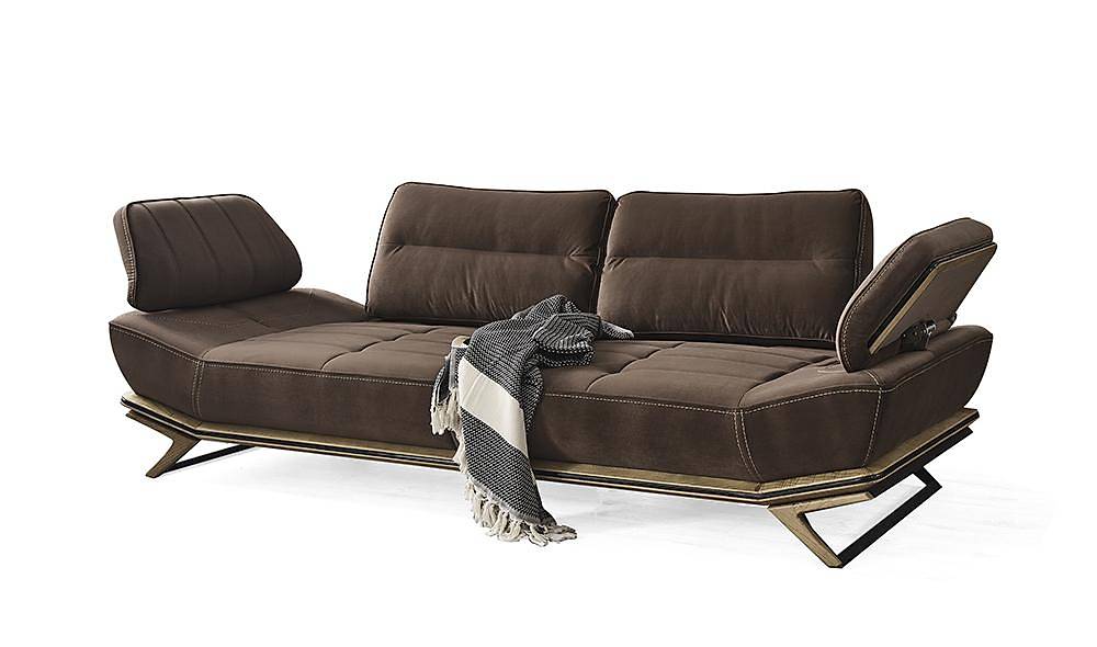 Larina Sofa
