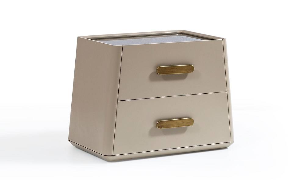 Mavera Dressing Room