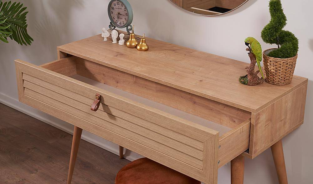 Trio Bedroom - Walnut